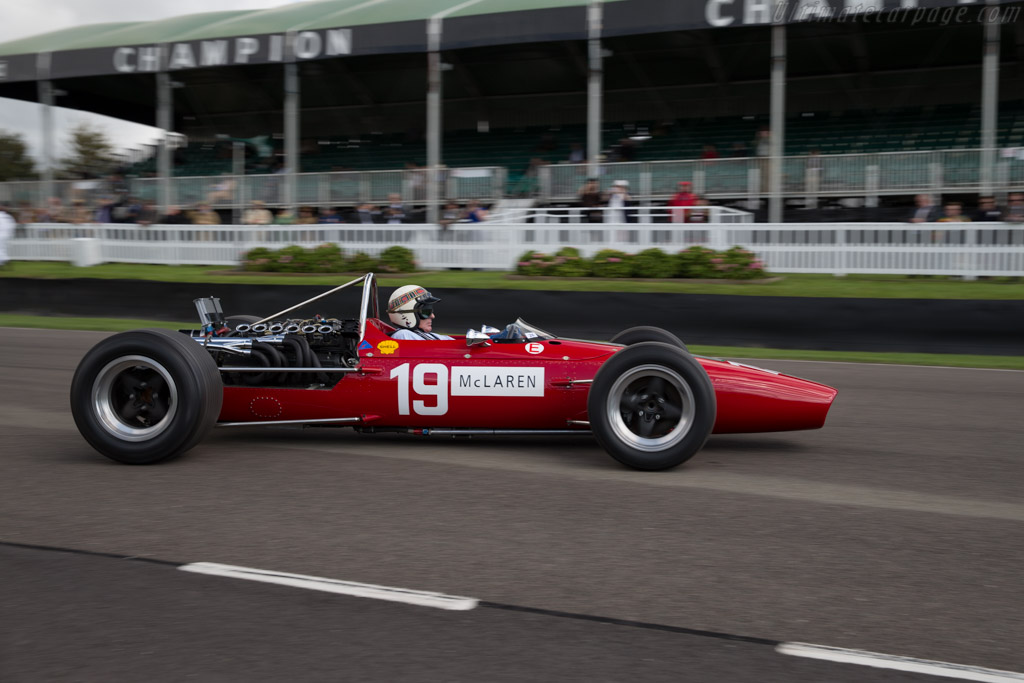 McLaren M5A BRM - Chassis: M5A/1 - Driver: Jackie Stewart - 2015 Goodwood Revival