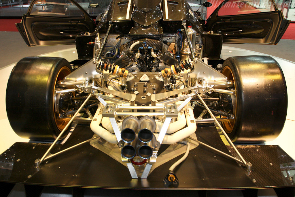 Pagani Zonda R - Chassis: ZR02  - 2009 Geneva International Motor Show