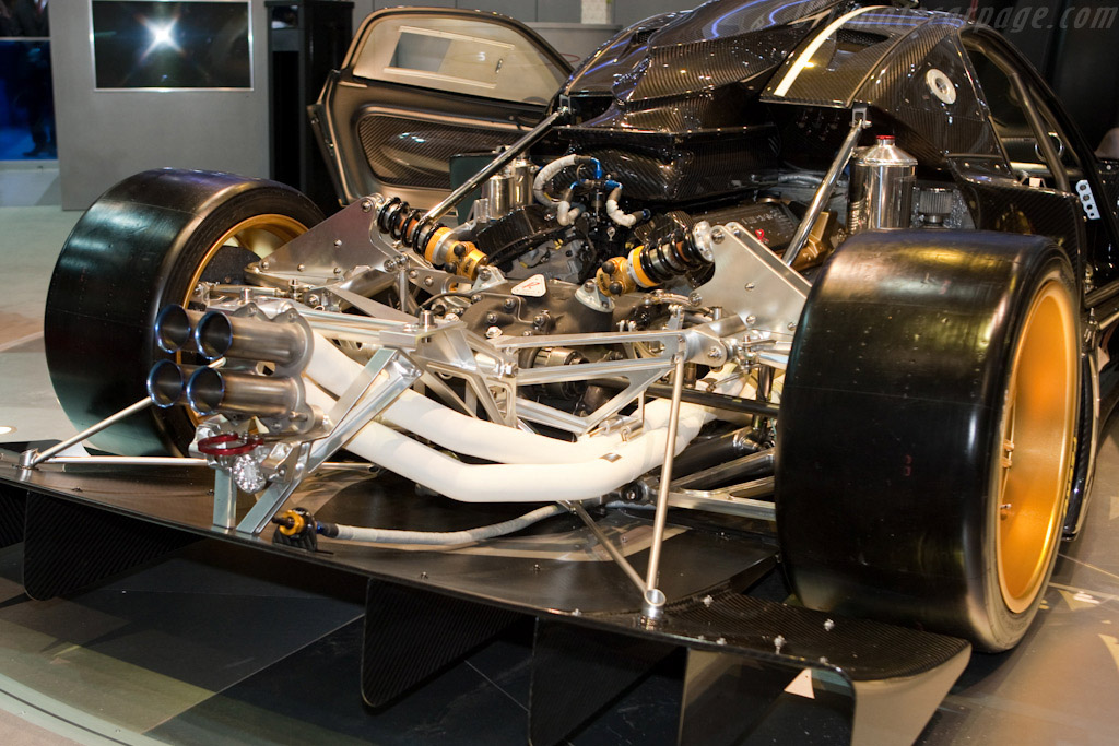 Pagani Zonda R - Chassis: ZR02  - 2009 Geneva International Motor Show