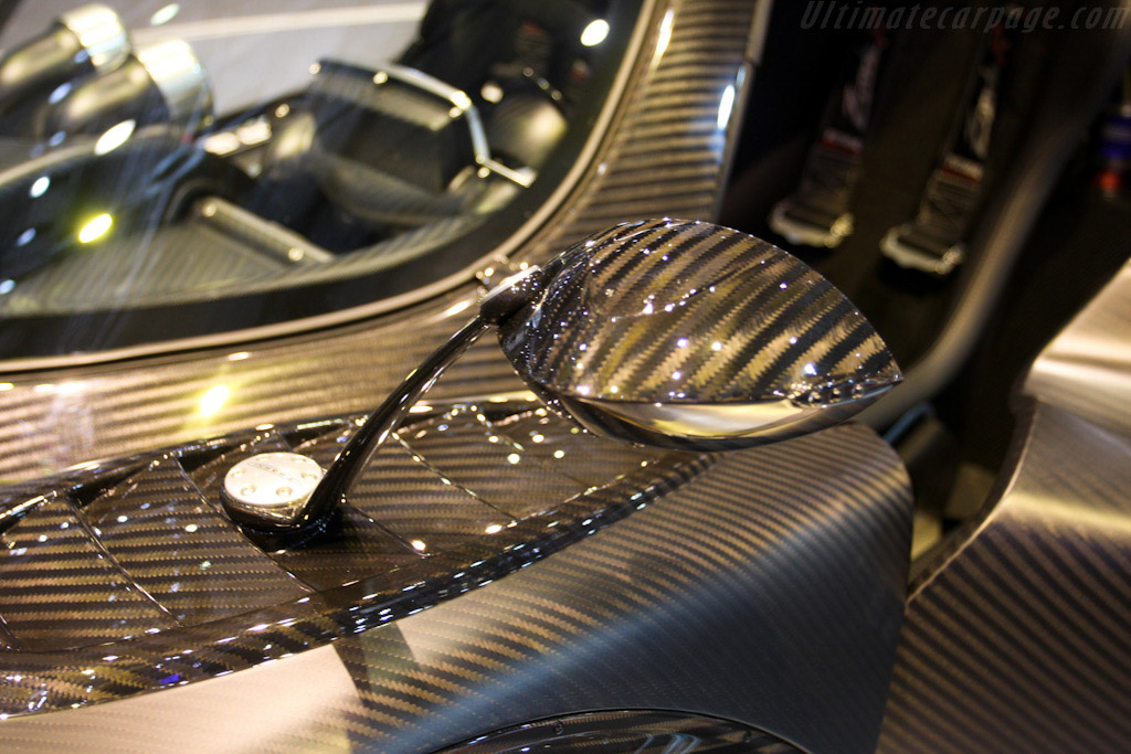 Pagani Zonda R - Chassis: ZR02  - 2009 Geneva International Motor Show