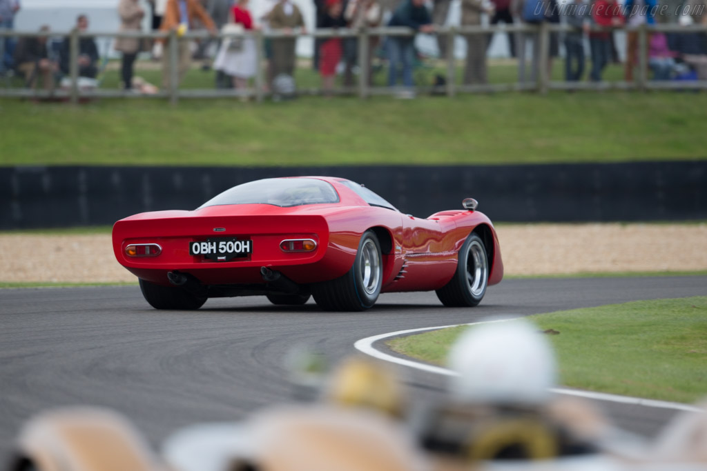 McLaren M6GT Chevrolet - Chassis: BMR6GT-1  - 2015 Goodwood Revival