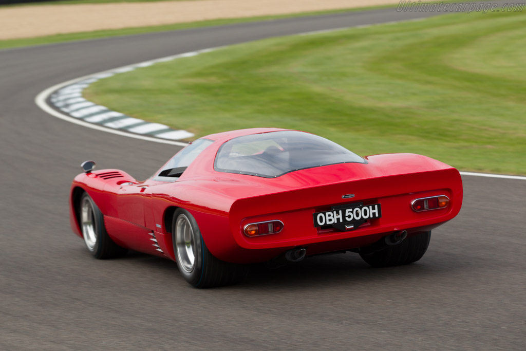 McLaren M6GT Chevrolet - Chassis: BMR6GT-1  - 2015 Goodwood Revival