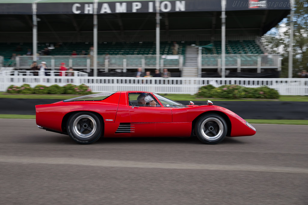 McLaren M6GT Chevrolet - Chassis: BMR6GT-1  - 2015 Goodwood Revival