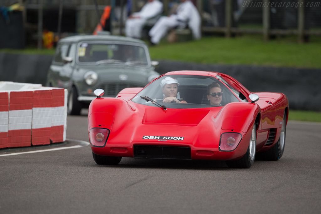 McLaren M6GT Chevrolet - Chassis: BMR6GT-1  - 2015 Goodwood Revival