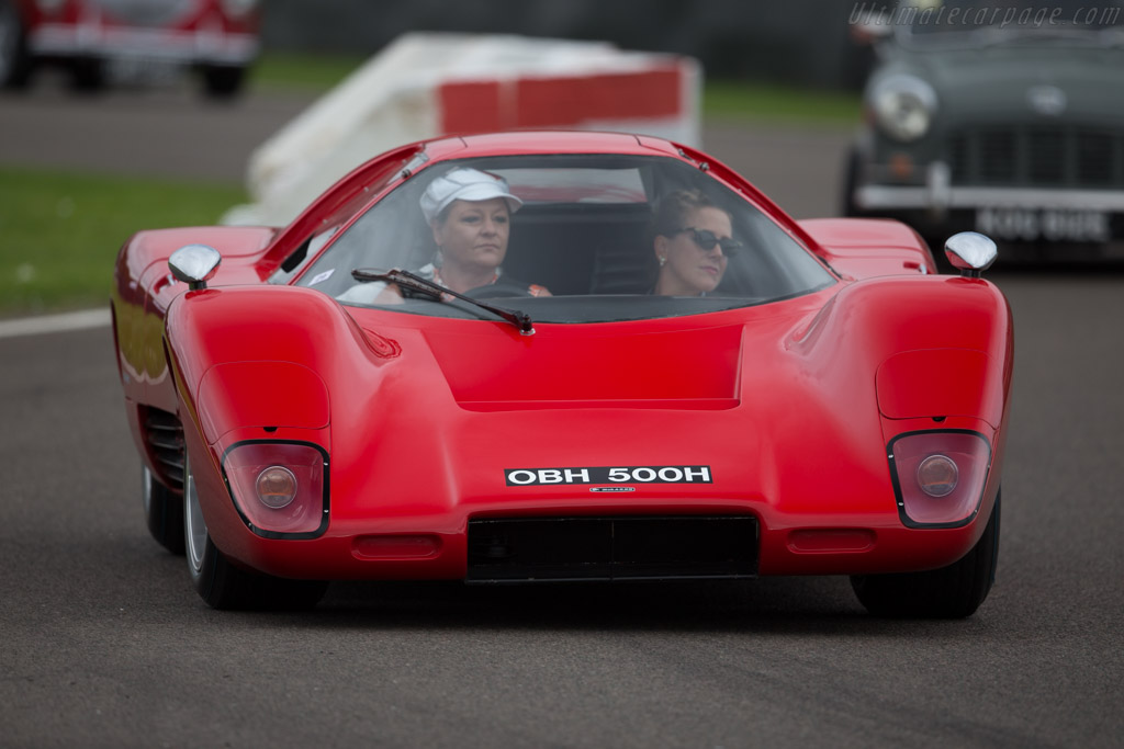 McLaren M6GT Chevrolet - Chassis: BMR6GT-1  - 2015 Goodwood Revival