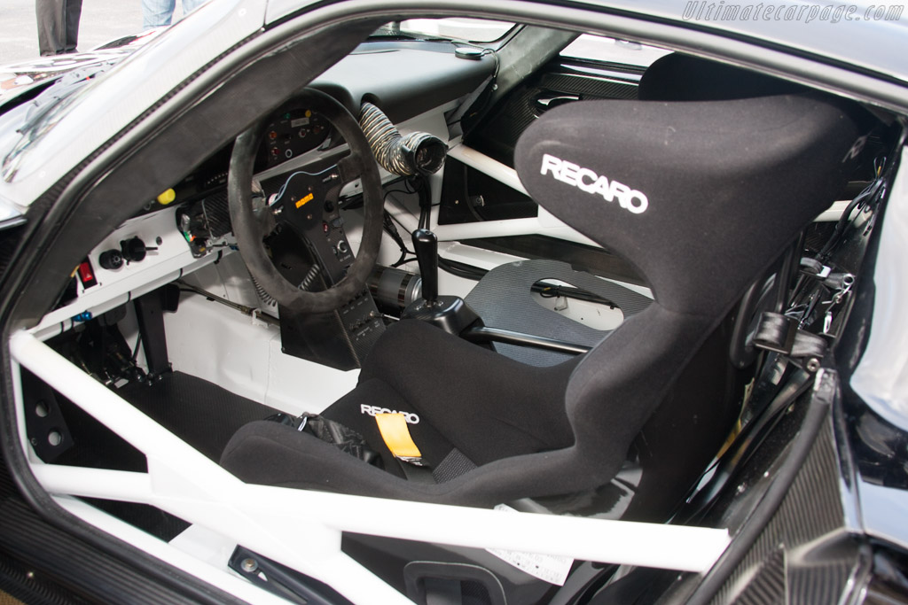 Porsche 911 GT1 - Chassis: 993-GT1-109  - 2013 Dix Mille Tours