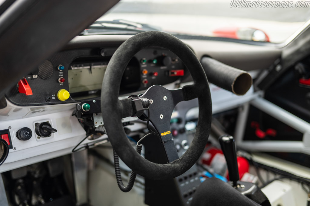 Porsche 911 GT1
