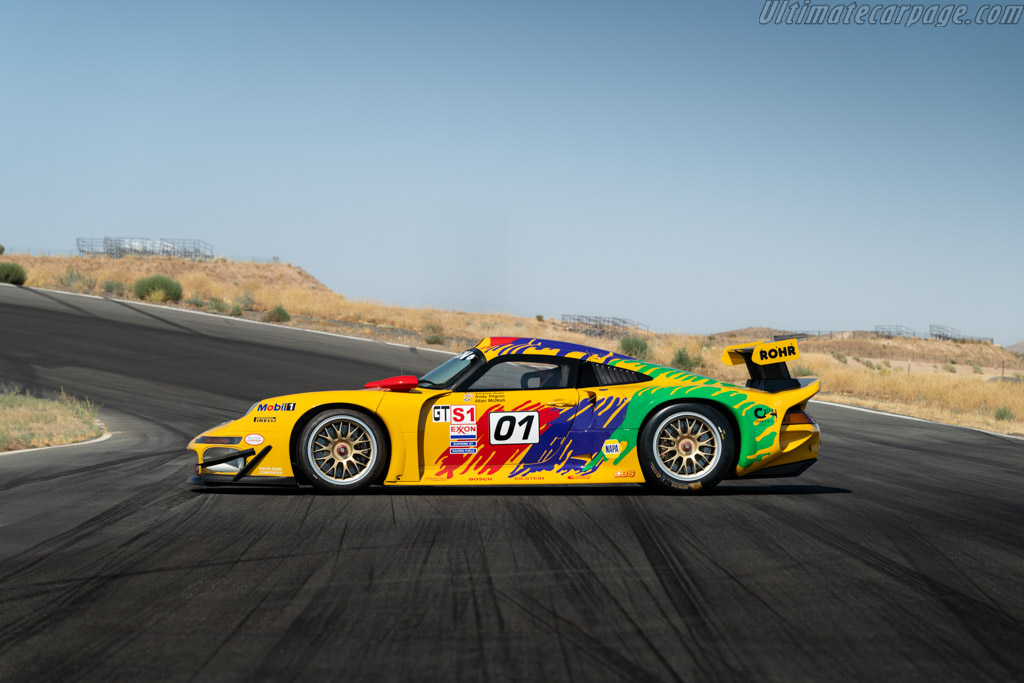 Porsche 911 GT1