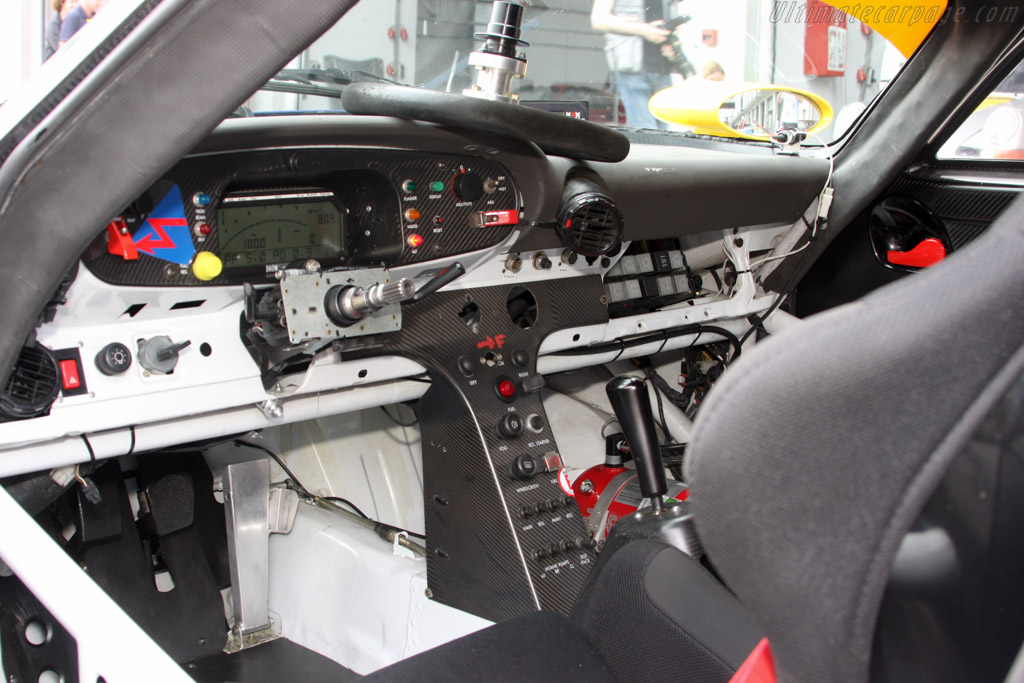 Porsche 911 GT1 - Chassis: 993-GT1-101  - 2009 Modena Trackdays