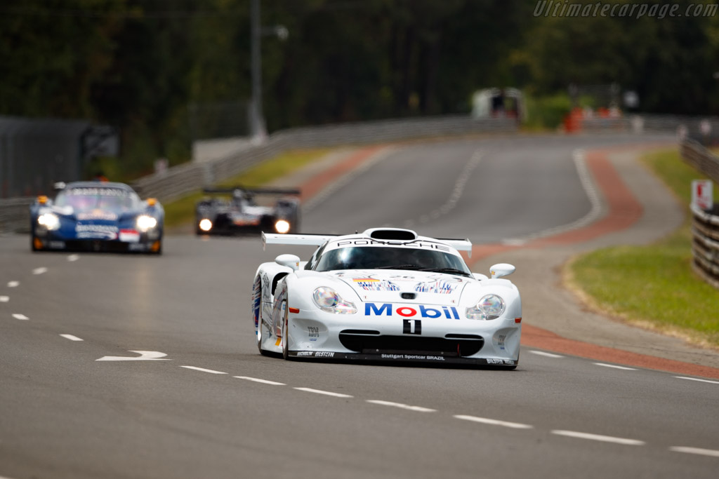 Porsche 911 GT1 Evolution - Chassis: 993-GT1-005  - 2023 Le Mans Classic