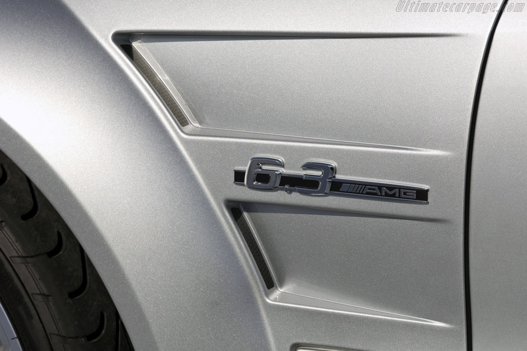 Mercedes-Benz CLK 63 AMG Coupe Black Series