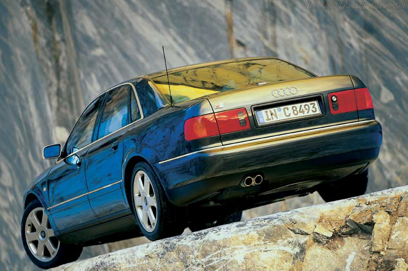 Audi S8