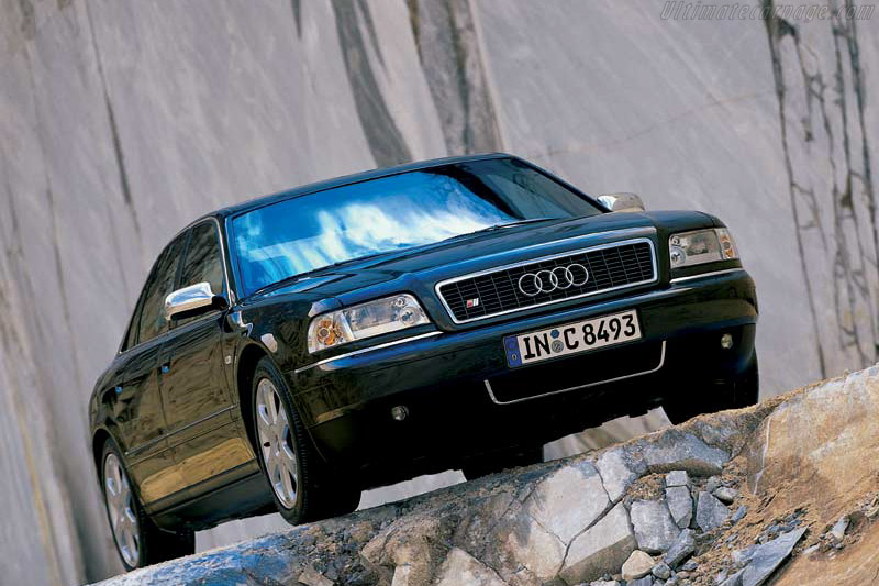 Audi S8