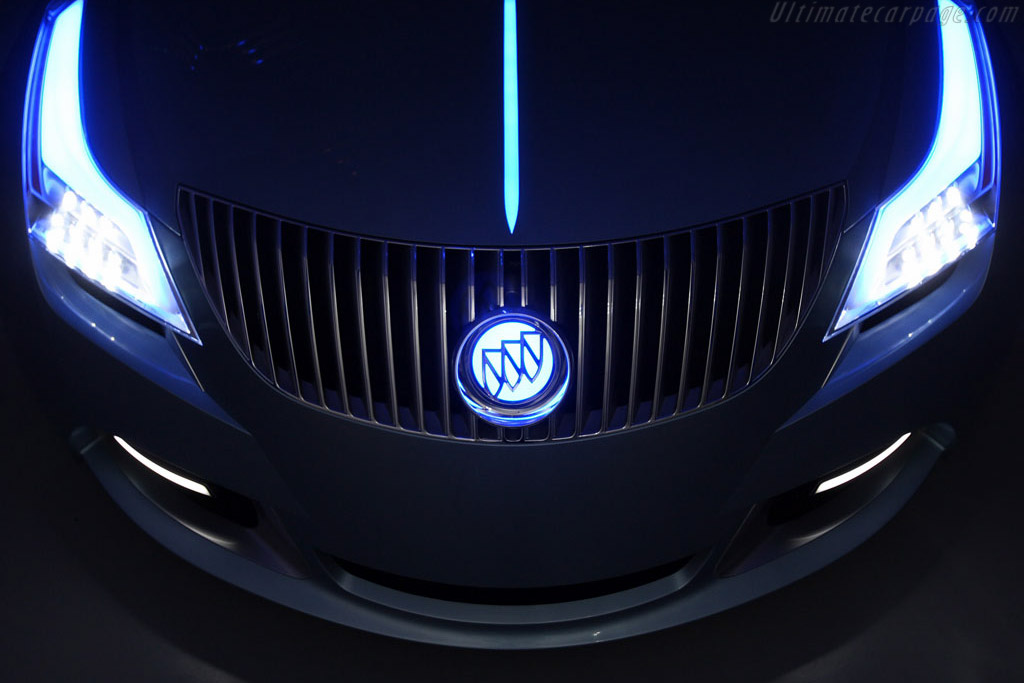 Buick Riviera Concept Coupe