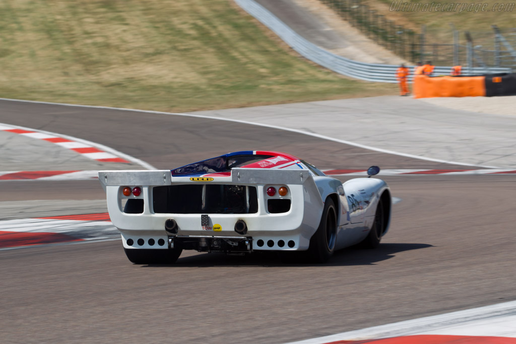 Lola T70 Mk3B Coupe Chevrolet   - 2015 Grand Prix de l'Age d'Or