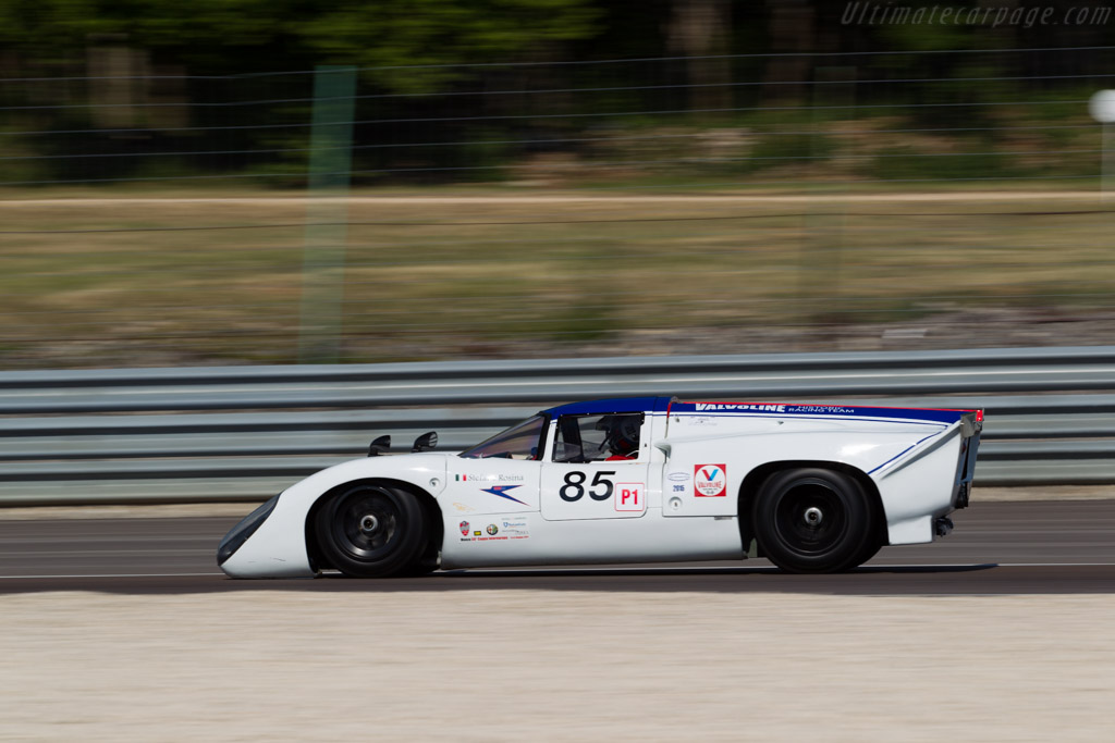 Lola T70 Mk3B Coupe Chevrolet   - 2015 Grand Prix de l'Age d'Or