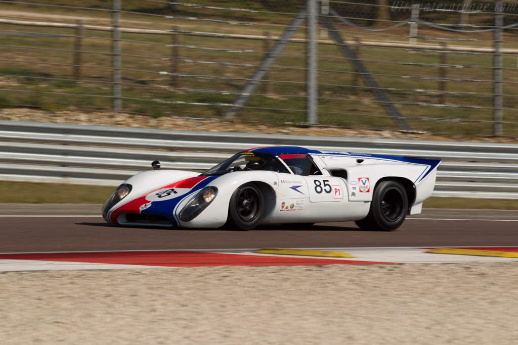 Lola T70 Mk3B Coupe Chevrolet   - 2015 Grand Prix de l'Age d'Or