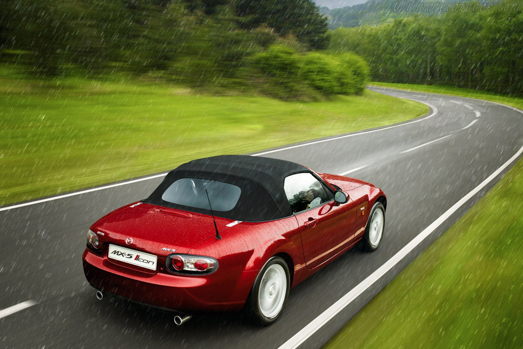 Mazda MX-5 Icon