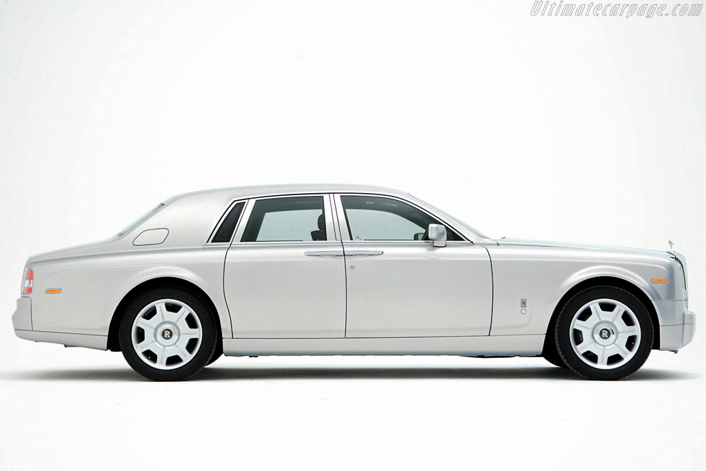 Rolls-Royce Phantom Silver