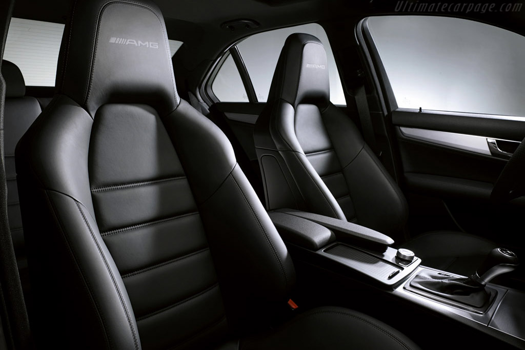 Mercedes-Benz C 63 AMG