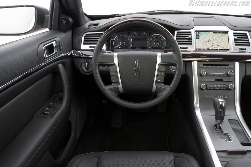 Lincoln MKS