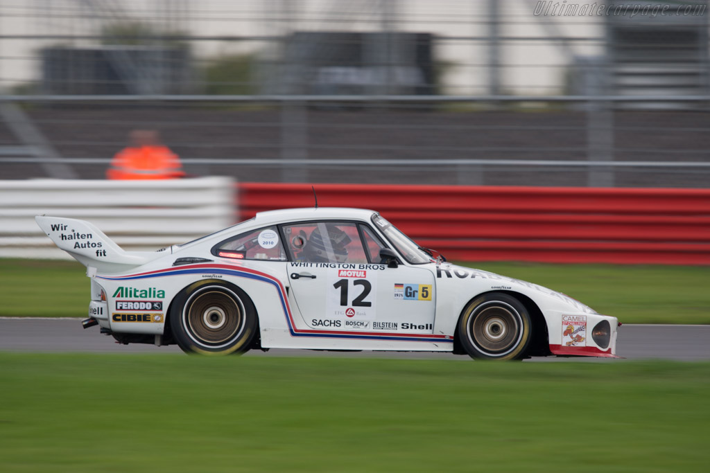 Porsche 935/77A - Chassis: 930 890 0016  - 2010 Le Mans Series Silverstone 1000 km (ILMC)