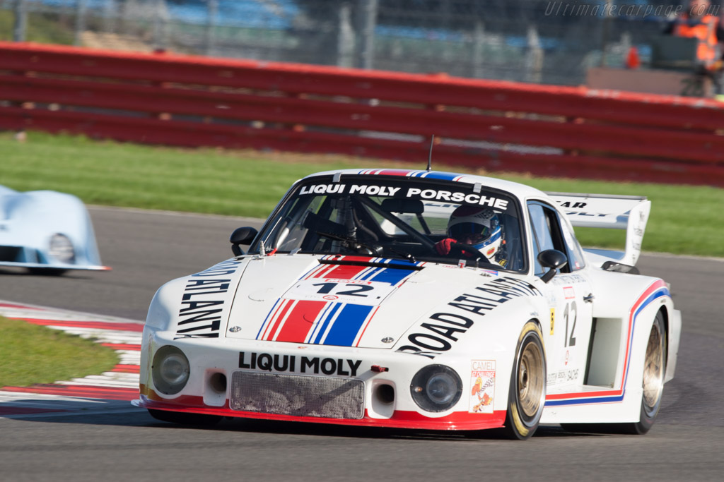 Porsche 935/77A - Chassis: 930 890 0016  - 2010 Le Mans Series Silverstone 1000 km (ILMC)