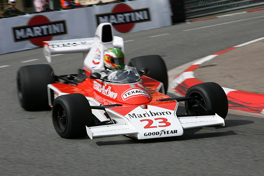 McLaren M23 Cosworth - Chassis: M23-8  - 2006 Monaco Historic Grand Prix