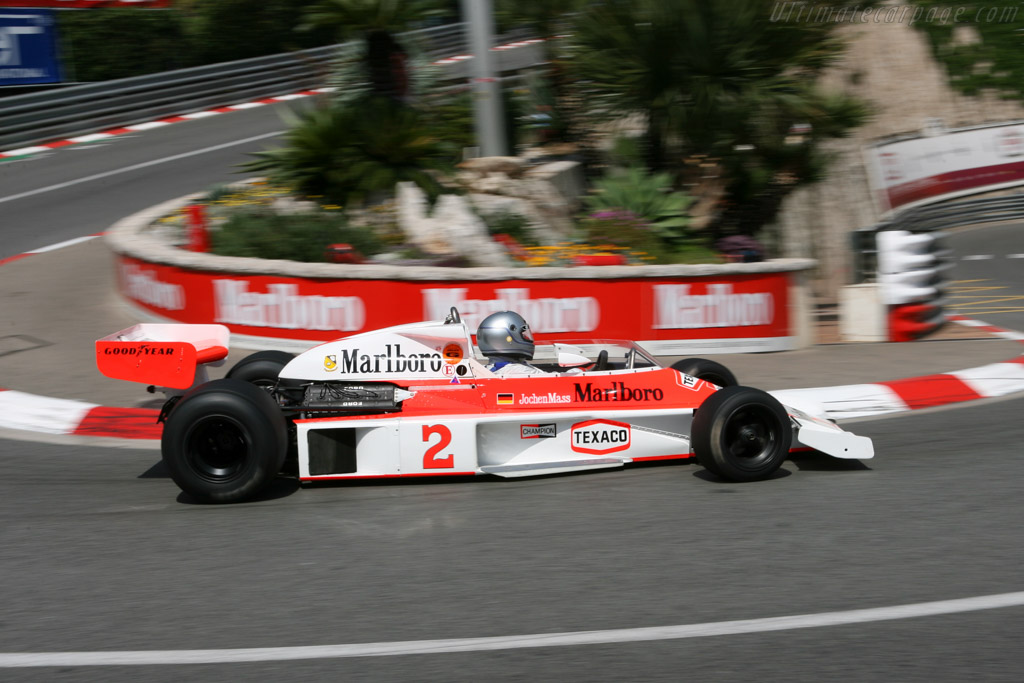 McLaren M23 Cosworth - Chassis: M23-12  - 2006 Monaco Historic Grand Prix