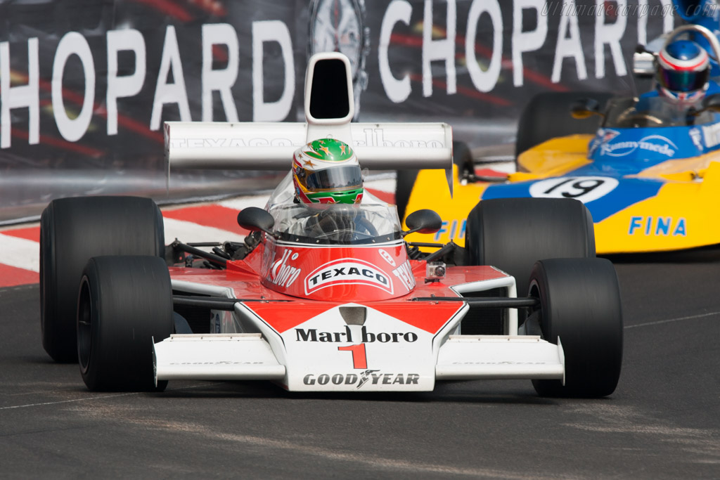 McLaren M23 Cosworth - Chassis: M23-8  - 2010 Monaco Historic Grand Prix