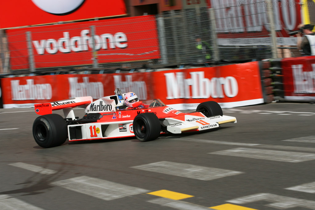 McLaren M23 Cosworth - Chassis: M23-6  - 2006 Monaco Historic Grand Prix