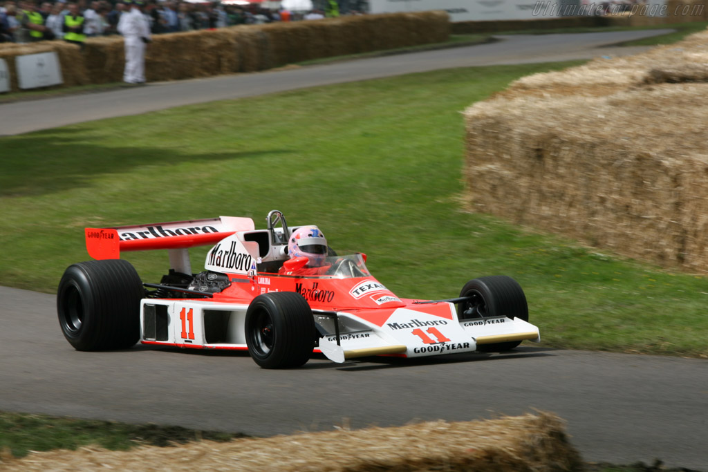 McLaren M23 Cosworth - Chassis: M23-6  - 2007 Goodwood Festival of Speed