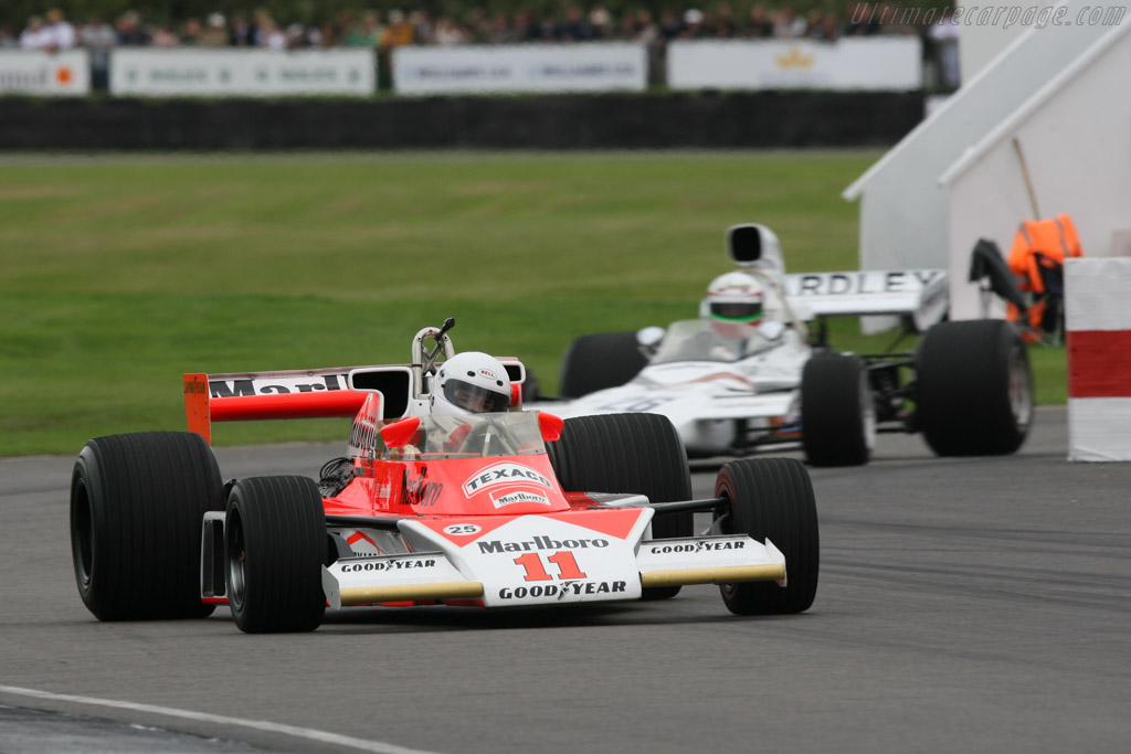 McLaren M23 Cosworth - Chassis: M23-6  - 2007 Goodwood Revival