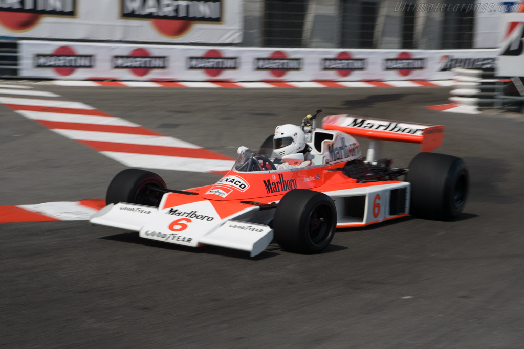 McLaren M23 Cosworth - Chassis: M23-6  - 2008 Monaco Historic Grand Prix