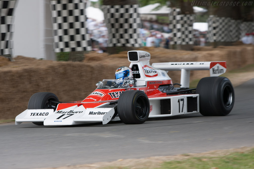 McLaren M23 Cosworth - Chassis: M23-4  - 2010 Goodwood Festival of Speed