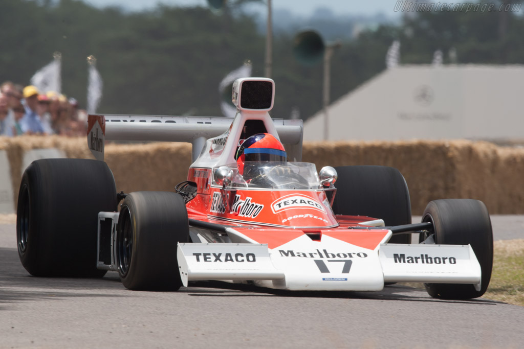 McLaren M23 Cosworth - Chassis: M23-4 - Driver: Emerson Fittipaldi - 2010 Goodwood Festival of Speed