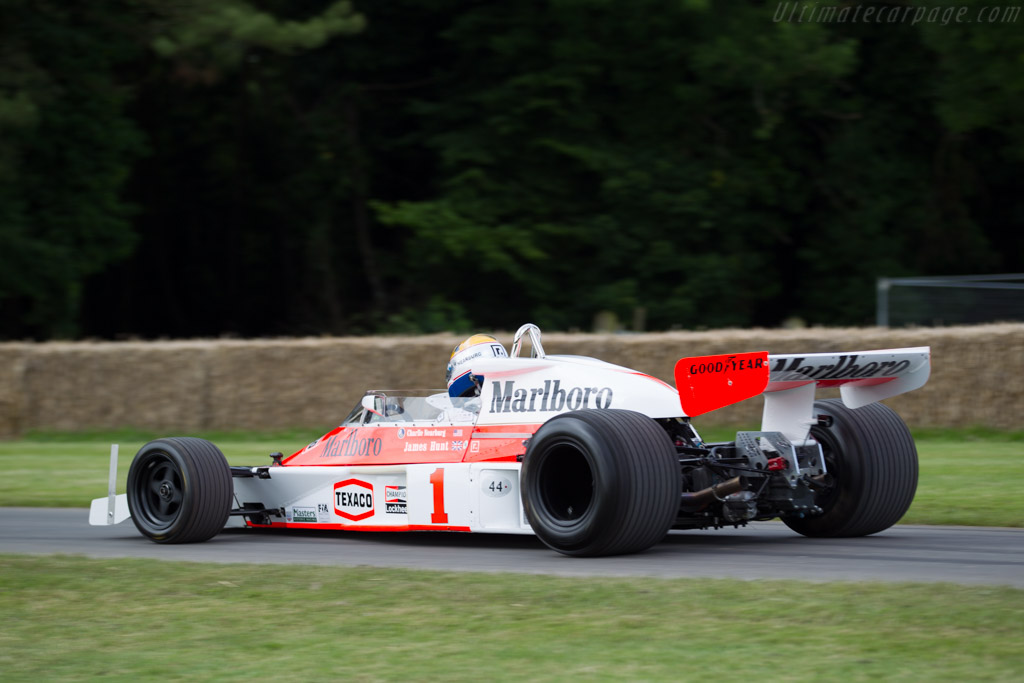 McLaren M23 Cosworth - Chassis: M23-11  - 2016 Goodwood Festival of Speed
