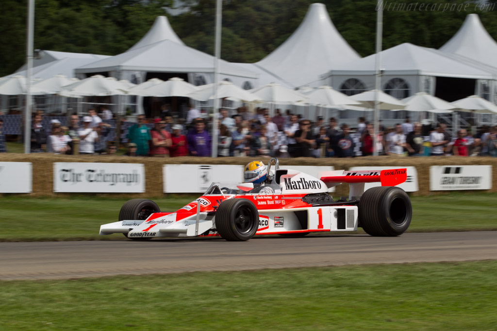 McLaren M23 Cosworth - Chassis: M23-11  - 2016 Goodwood Festival of Speed