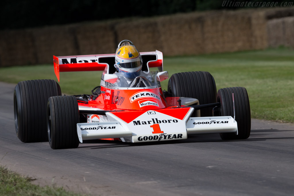 McLaren M23 Cosworth - Chassis: M23-11  - 2016 Goodwood Festival of Speed