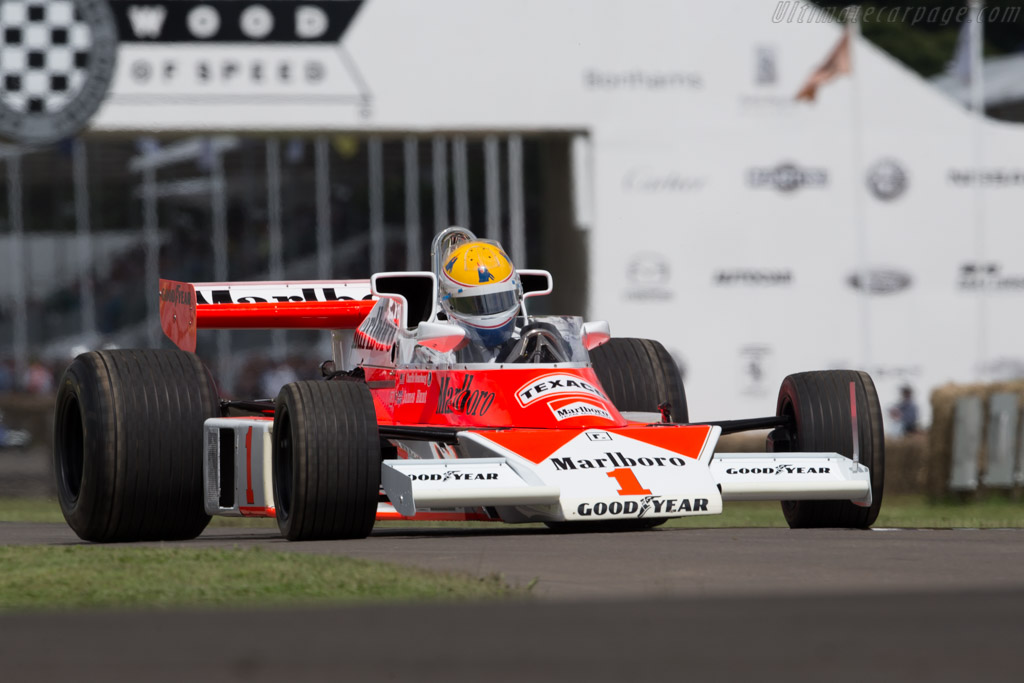 McLaren M23 Cosworth - Chassis: M23-11  - 2016 Goodwood Festival of Speed