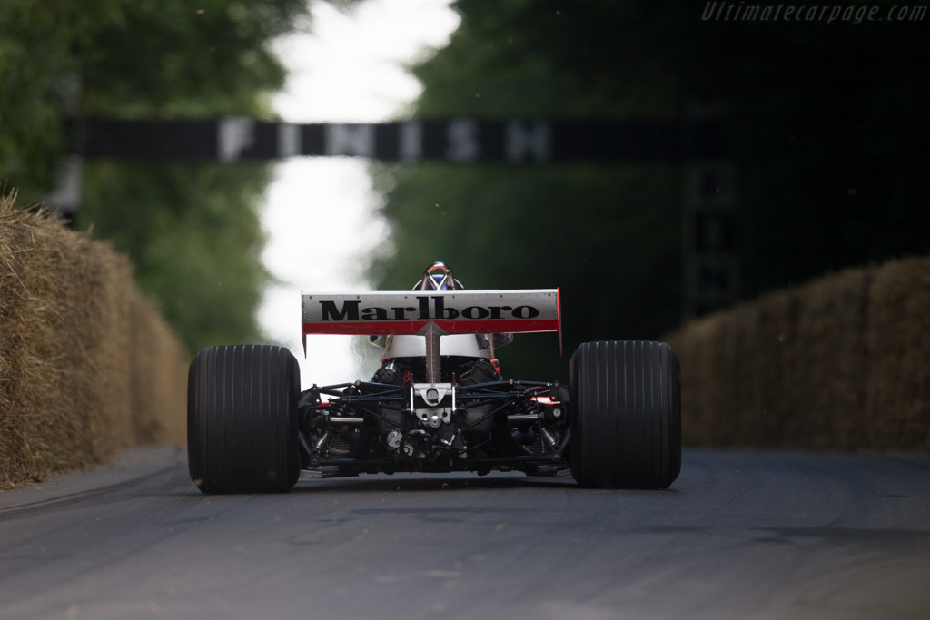 McLaren M23 Cosworth - Chassis: M23-6  - 2016 Goodwood Festival of Speed