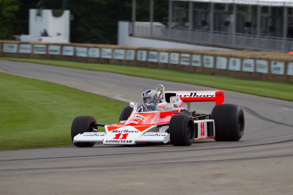 McLaren M23 Cosworth - Chassis: M23-6  - 2016 Goodwood Festival of Speed