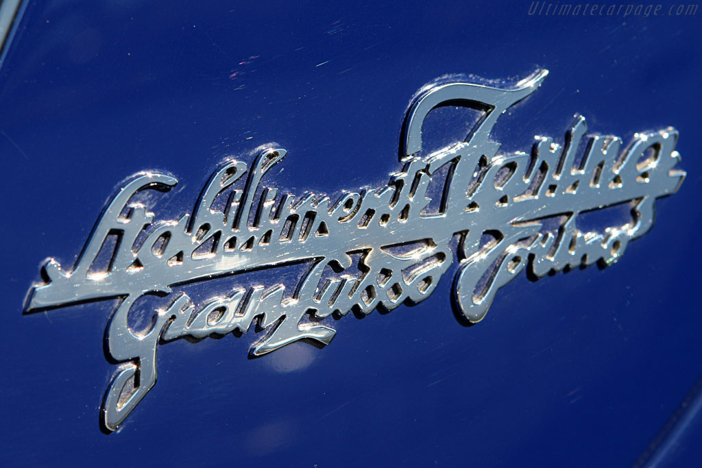Alfa Romeo 8C 2900B Stabilimenti Farina Cabriolet