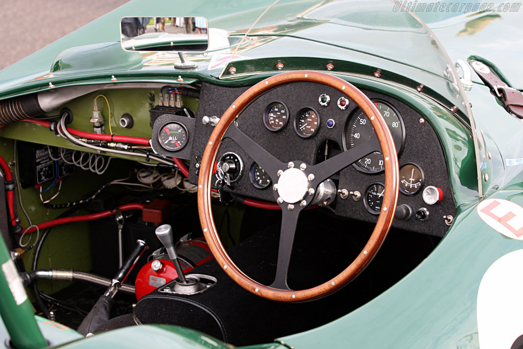 Lagonda DP115 V12 Le Mans - Chassis: DP115/1  - 2007 Goodwood Revival