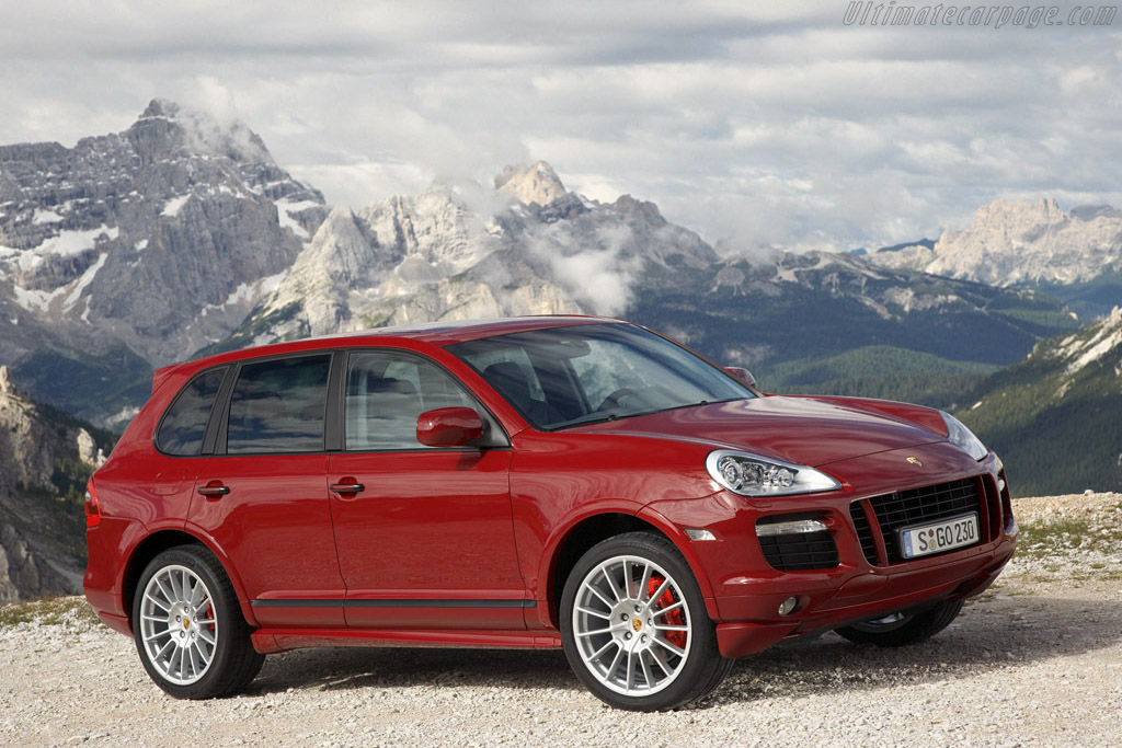 2007 2010 Porsche Cayenne Gts Images Specifications And