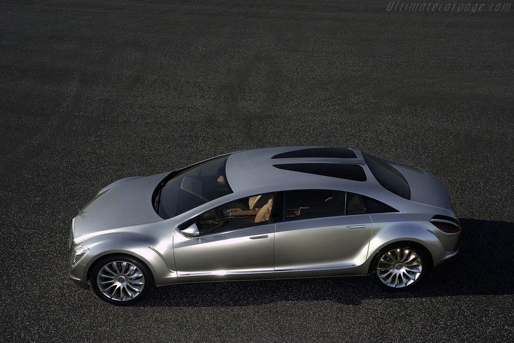 Mercedes-Benz F700 Concept