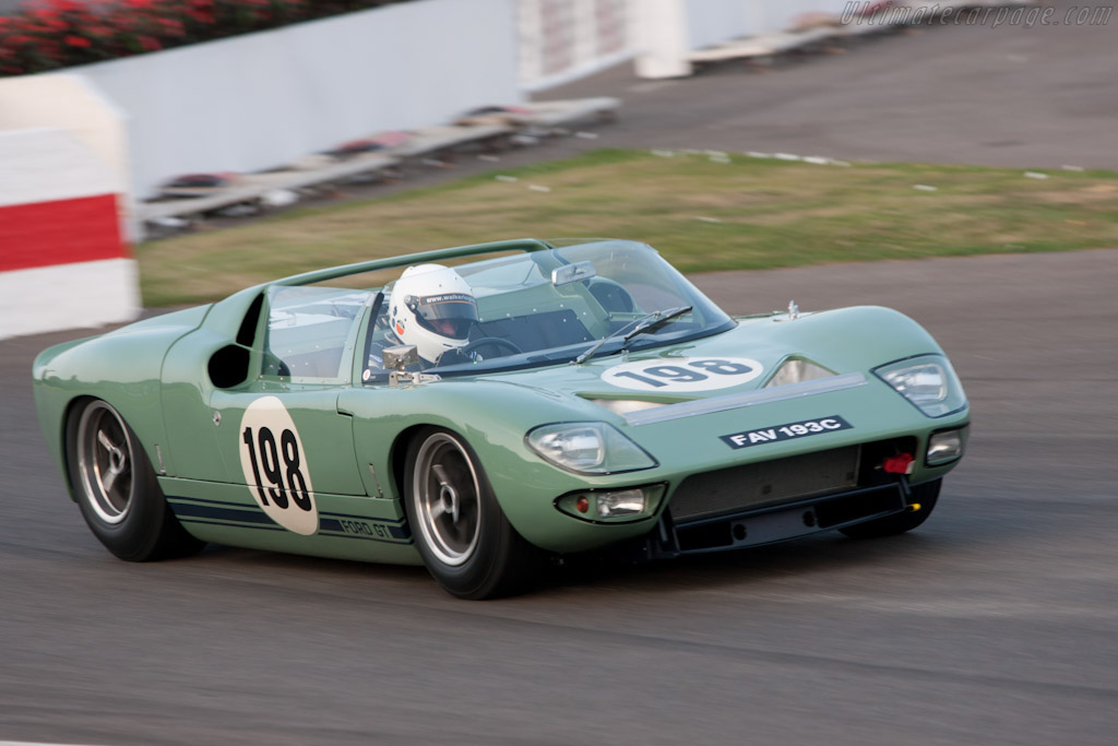 Ford GT Roadster - Chassis: GT/111  - 2009 Goodwood Revival