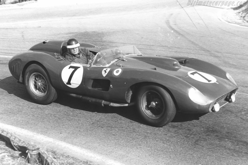 Ferrari 335 S Scaglietti Spyder