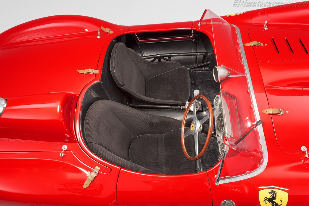 Ferrari 335 S Scaglietti Spyder