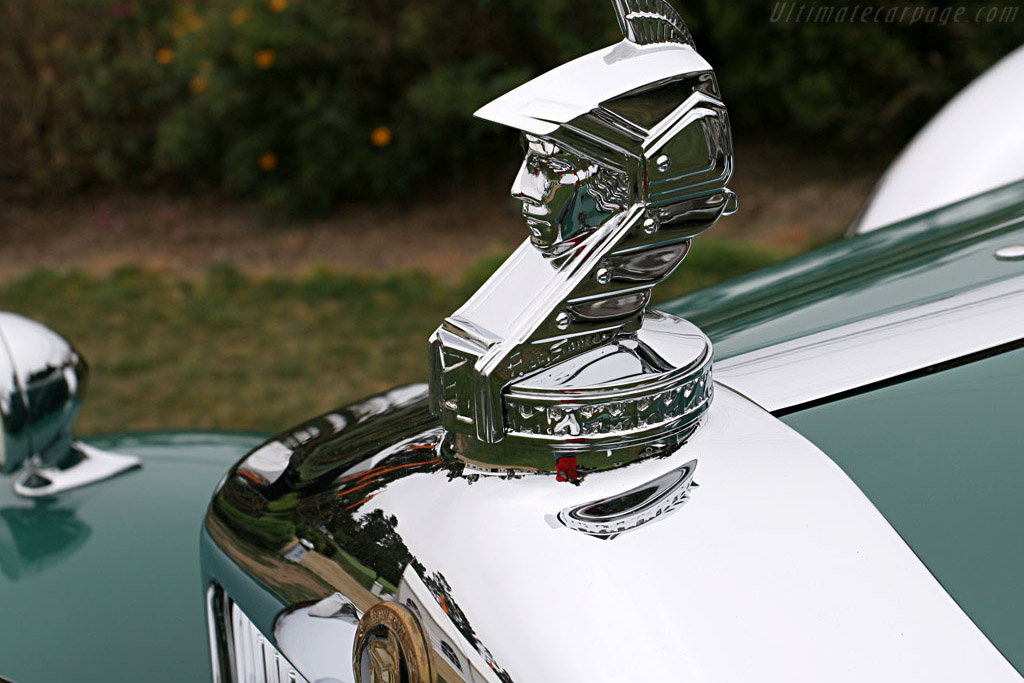 Minerva AL Rollston Convertible Sedan